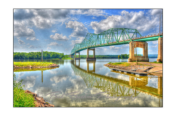 081911 Illinois River Bridge in Lacon
