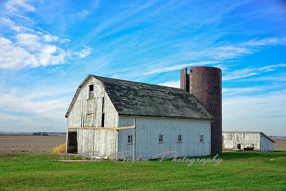 TR Barn
