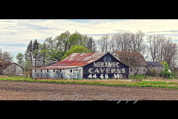 Route - 66 Meramec Caverns