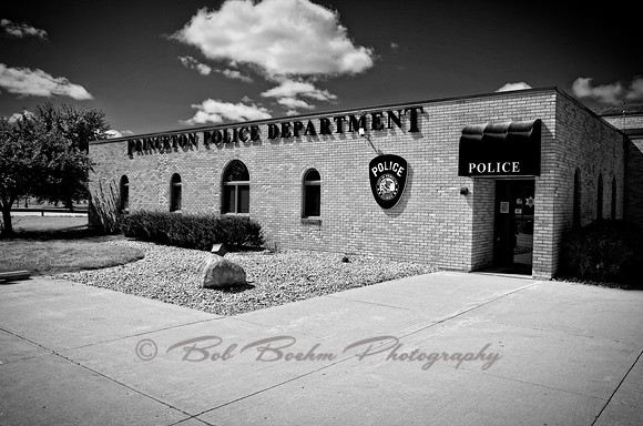 BJB4481 BW