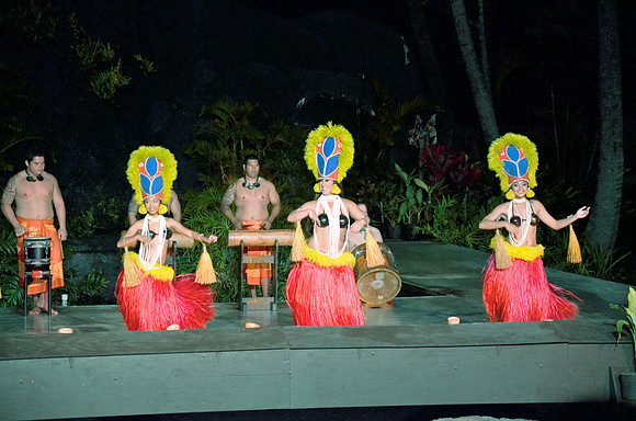 Tahitian Dancers